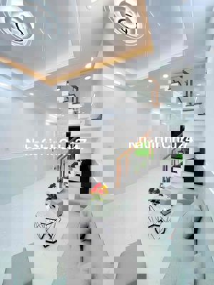 Bán Nhà Đẹp Ở Ngay Luỹ Bán Bích Quận Tân Phú, 2 Tầng 32m2, Chỉ 3.x Tỷ