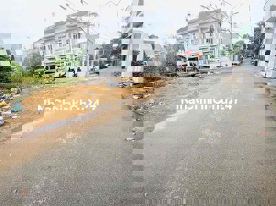 Bán gấp lô đất 70m2 Linh Tây, đường xe tải, giá chỉ 5,3 tỷ T