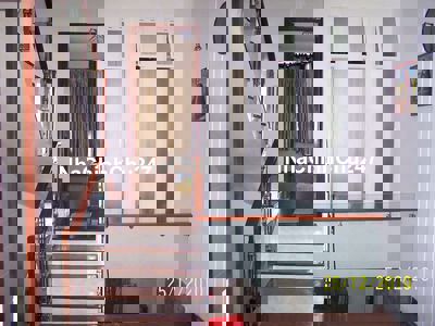 CHÍNH CHỦ - KHU VIP TÂN SƠN NHÌ - 4X18 - 3 LẦU - 4PN - 4WC - GIÁ TỐT