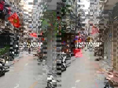 Tôi bán nhà Khâm Thiên Thổ Quan Đống Đa X 4T Nhà Đẹp Ở Ngay nhỉnh 6 tỷ