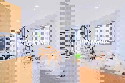 CĂN HỘ DUPLEX _ BANCONG _ MÁY GIẶT RIÊNG _ VÒNG XOAY DÂN CHỦ