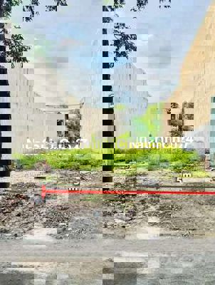 Đất ngộp nặng chủ gửi ra gấp giá ưu đãi