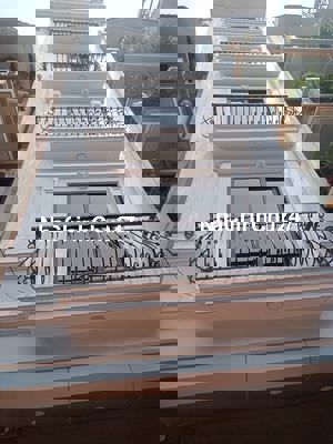 Nhà đất  thổ cư  tiền lệ Hoài Đức 4 tầng