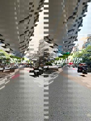 15,4TỶ TRƯỜNG CHINH,THANH XUÂN-PHÂN LÔ ÔTÔ TRÁNH VỈA HÈ-ÔCHỜ THANG MÁY