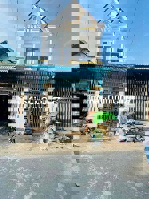 Chủ cần tiền nên bán gấp