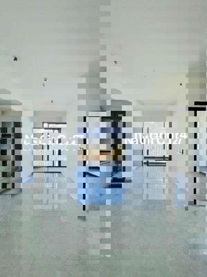 Chủ gửi bán 3 căn Celesta Rise giá tốt