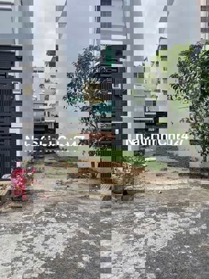 Đất trống chính chủ cần bán đường Tây Thạnh 4m x 10