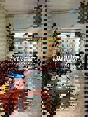 Nhà chính chủ Dương Quảng Hàm P5. Dt 4x22m. Hai tầng. Hxh. 8ti7 TL.