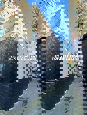 Trường chinh Tân Bình HCM bán nhà trong hẻm sổ hồng riêng giá tốt