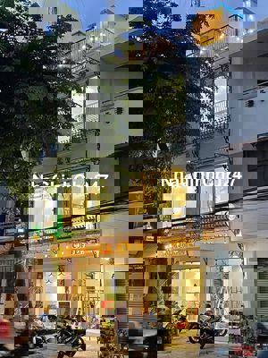 NHÀ MẶT TIỀN KINH DOANH–TRƯỜNG CHINH, QUẬN 12-DT4x8m 2 LẦU 2PN 3WC