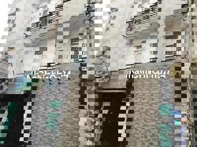 Bán nhà MT ĐHT, sát Song Hành vs Trường chinh, 7x8.5m, 2 lầu, Q12