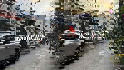 chủ gửi bán căn phòng trọ mặt tiền đường số