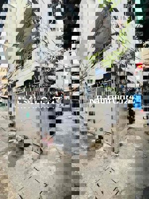 Bán nhà 3 tầng Đường Trường Chinh, P.15, Tân Bình