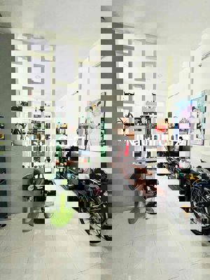 chính chủ cần bán gấp nhà