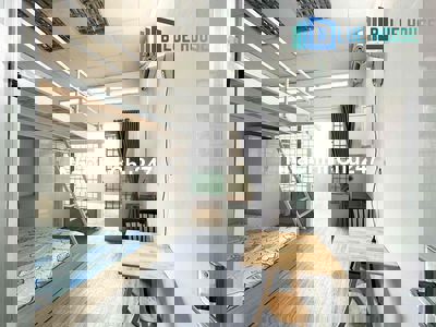 GÁC BAN CÔNG 4 NGƯỜI FREE 4 XE FULL NỘI THẤT SÁT LÝ THƯỜNG KIỆT Q10