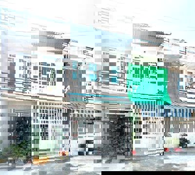 🌈GIÁ CHỈ 890 TRIỆU NHÀ 1 LẦU ĐƯỜNG XE HƠI NGAY THỊ TRẤN CẦN GIUỘC