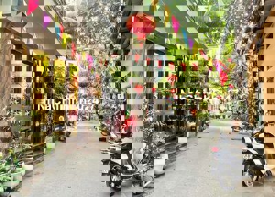 CHÍNH CHỦ BÁN NHÀ TẬP THỂ TẦNG 1, THÀNH CÔNG, NGUYÊN HỒNG, 50M, KD TỐT