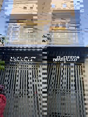 Bán gấp nhà 4x14 hẻm xe hơi 5m đường Cây Cám - Bình Tân. Chỉ 3,85 tỷ