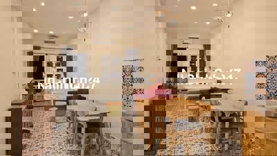 GIẢM 1 TỶ -CHÍNH CHỦ CẦN BÁN CĂN HỘ CHUNG CƯ ĐƯỜNG CỐNG QUỲNH, Q1