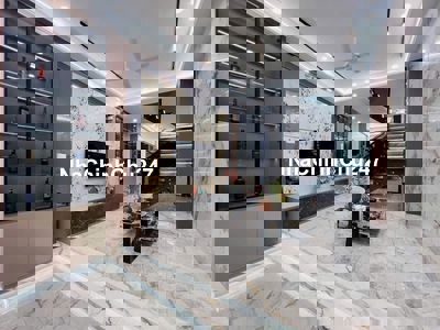 Mình cần bán căn nhà 2 tầng đầy đủ công năng, nhà  xây mới,sân xe hơi