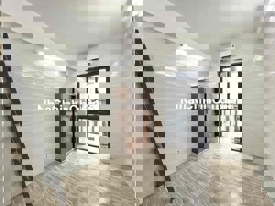 DUPLEX, STUDIO BAN CÔNG THANG MÁY HẦM XE NGAY TÔ HIẾN THÀNH QUẬN 10