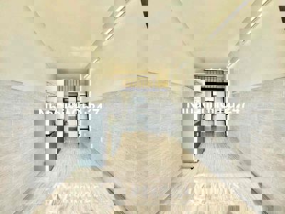 CĂN HỘ CÓ GÁC BAN CÔNG - MÁY GIẶT RIÊNG NGAY E.TOWN CỘNG HOÀ