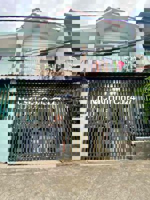 GẤP BÁN Nhà 2 Tầng, 5x13.5m, Hẻm Xe Tải, Q.Tân Phú