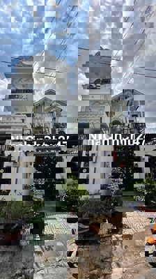 Chính chủ cần bán nhà MT 7 x 22m 1 lầu mới ở liền gia 7,6 Ty