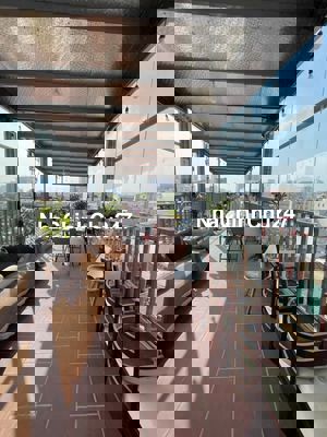 Ô TÔ TRÁNH - KINH DOANH - 7 TẦNG THANG MÁY - NHÀ ĐẸP - NGÕ THÔNG