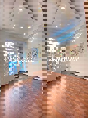 NHÀ HẺM XE TẢI HÒA BÌNH (4X17),GIÁ TỐT,CHỦ BÁN CHƯA QUA ĐẦU TƯ –6.9 TỶ