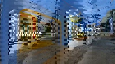 500 TRIỆU NHẬN NHÀ Ở NGAY MẶT TIỀN LỚN - NGANG 7m - KHU DÂN CƯ SẦM UẤT