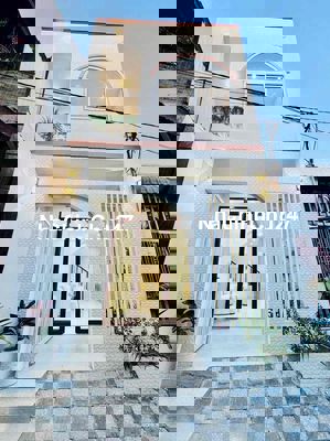 Nắm Chủ  🏠NHÀ LẦU ĐẸP - DECOR XINH XẮN - KHU DÂN CƯ 3A, P, An Bình, Q.