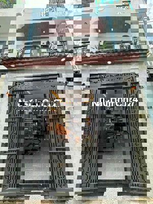 💰 𝐆𝐢𝐚́ 𝐛𝐚́𝐧: 1 tỷ 490 triệu (thương lượng trực tiếp chủ nhà)