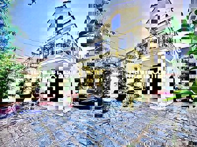 SIÊU PHẨM BIỆT THỰ MINI 2 TẦNG - TRUNG TÂM LINH ĐÔNG,THỦ ĐỨC - HẺM XE