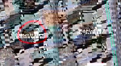 ngang 10m x dài 18m, 2 phòng ngủ, full thổ cư, đường xe ô tô 3m.