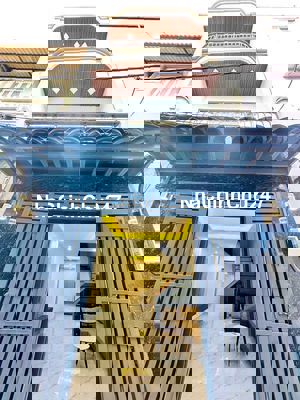 NHÀ 2 LẦU HẺM XE HƠI 1041 TRẦN XUÂN SOẠN, QUẬN 7