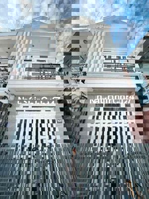 Bán nhà 1 trệt 1 lầu số nhà 107/7 nhà ngay đầu hẻm 107 cách mặt tiền X