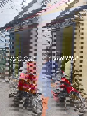 CHỦ CẦN TIỀN BÁN ĐẤT TẶNG NHÀ KHU VỰC HOÀNG MAI