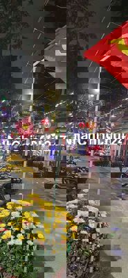 NHÀ ĐẸP MT ĐƯỜNG 5 TÌM CHỦ MỚI.... KHÁCH THIỆN CHÍ LH LÀM VIỆC