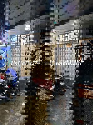 CHÍNH CHỦ BÁN GẤP NUÔI CON NHỎ