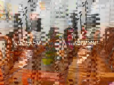 Bán nhà 1T1L Dĩ An,đường xe hơi,SHR,gần Vincom,giá cực kì rẻ