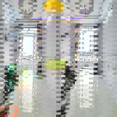 4x10 2 lầu xe hơi tới nhà cách TP.HCM chưa tới 2km