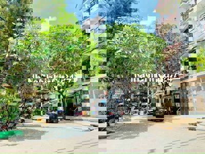 Bán nhà Hẻm Xe Hơi Gần Trường Lê Anh Xuân