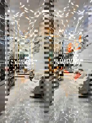 Chỉ 7.2 tỷ có ngay NHÀ MỚI 5 TẦNG, hẻm nhựa XE TẢI gần VX Lê Đại Hành