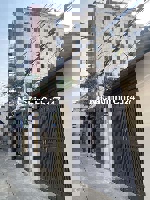 1/ Trường Chinh – 5.1x15 - Khu cao tầng hẻm thông – giá chỉ 4.5 Tỏi