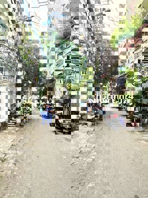 LẠC LONG QUÂN HẺM XE TẢI NGANG 4,2 DÀI 16 NHÀ MỚI 4 TẦNG  BTCT 4PN