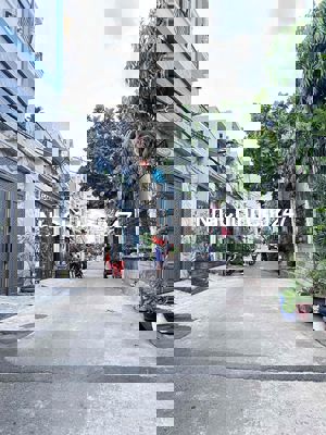 1 Sẹc Lê Văn Quới, 4m x 17m, Hẻm xe tải tận cửa, 4 tầng kiên cố