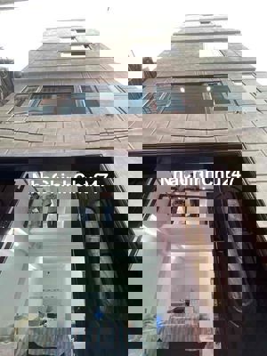 BÁN NR ĐẸP VUÔNG VẮN, VIỆT HƯNG, CHỦ TÂM HUYẾT,XÂY ĐỘC LẬP,39M2, 5.5Ty