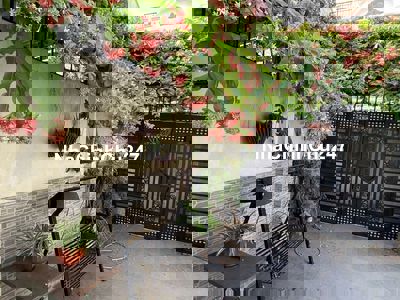 Nhà full nội thất 1 Trệt 1 Lầu 5x15m 2 Phòng hẻm 371 Huỳnh Tấn Phát