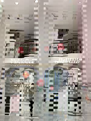 Nhà khu Tên Lửa 4x16 lửng 2 Lầu